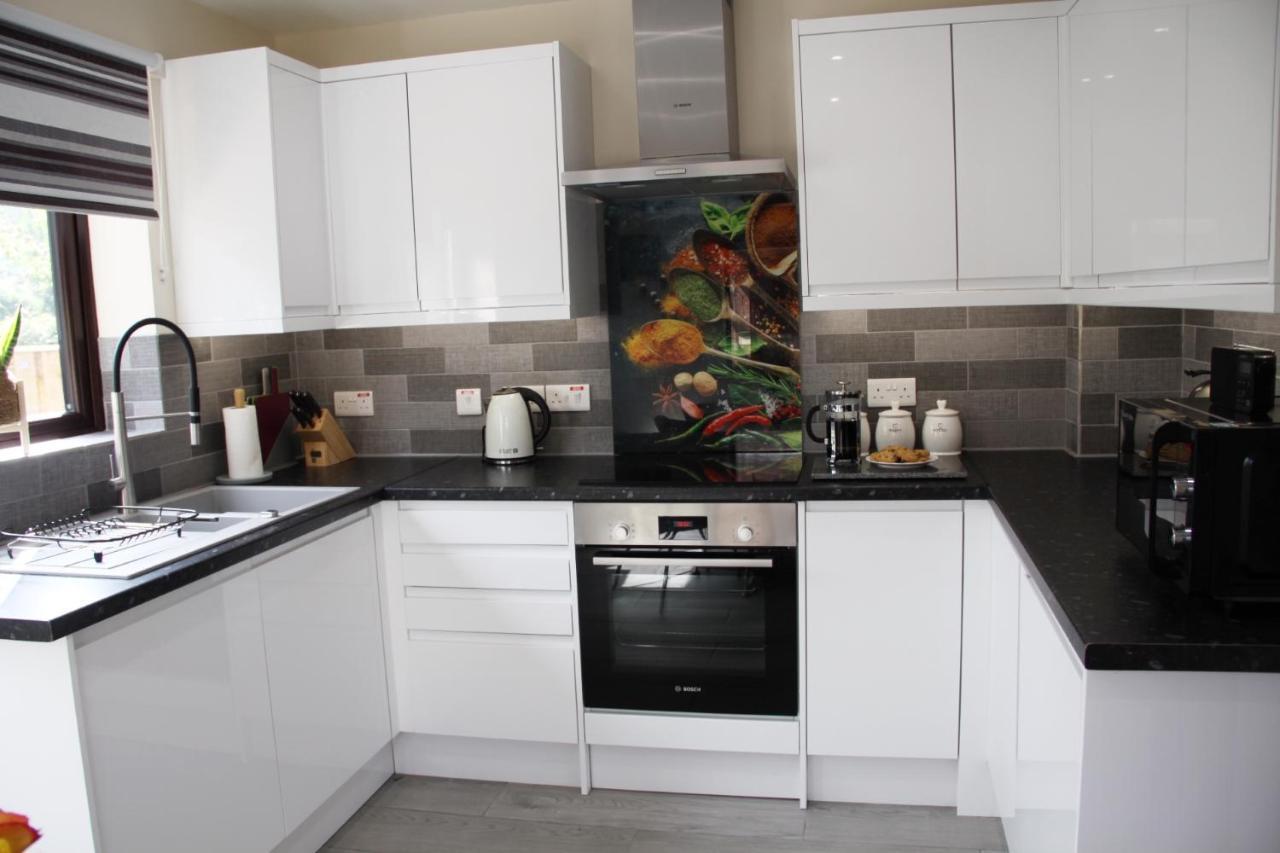 City Centre Town House With Riverside Views And Free Parking 1Bak يورك المظهر الخارجي الصورة