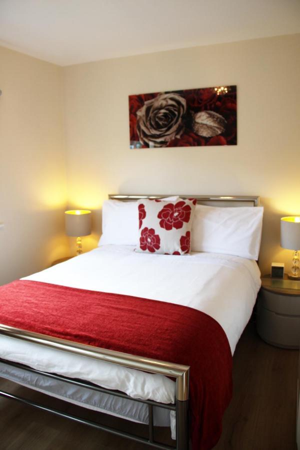 City Centre Town House With Riverside Views And Free Parking 1Bak يورك المظهر الخارجي الصورة